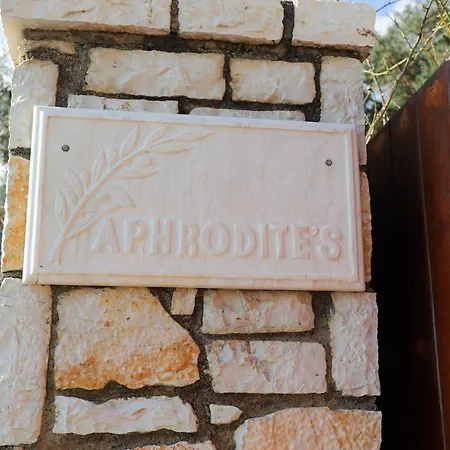 Aphrodite Villa *